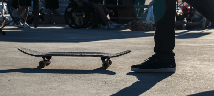 Best Skateboard Shoes for Flat Feet